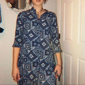 Picnic bitch... but make it 70s🪁